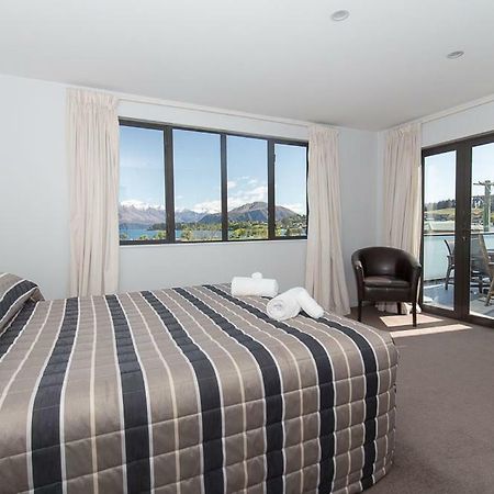 Kylie'S Castle Villa Wanaka Buitenkant foto