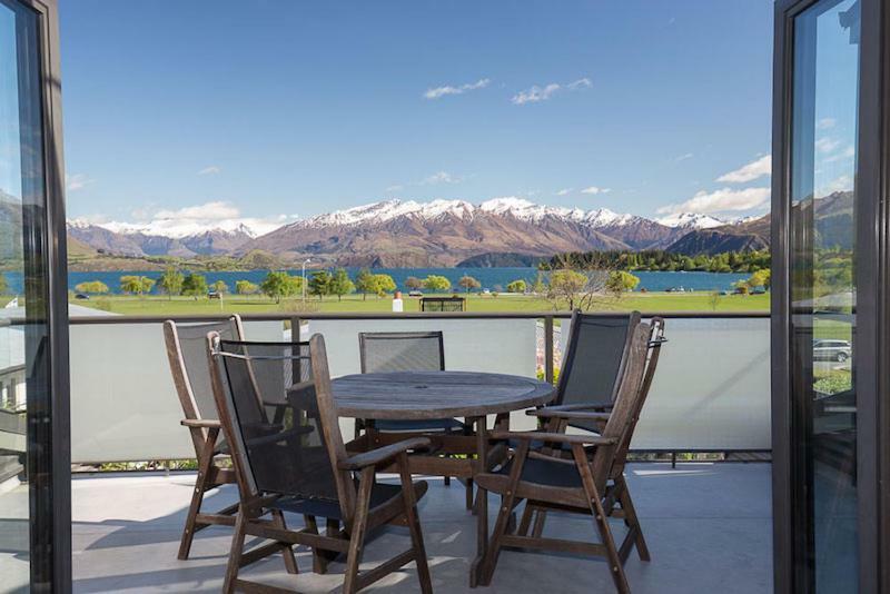 Kylie'S Castle Villa Wanaka Buitenkant foto