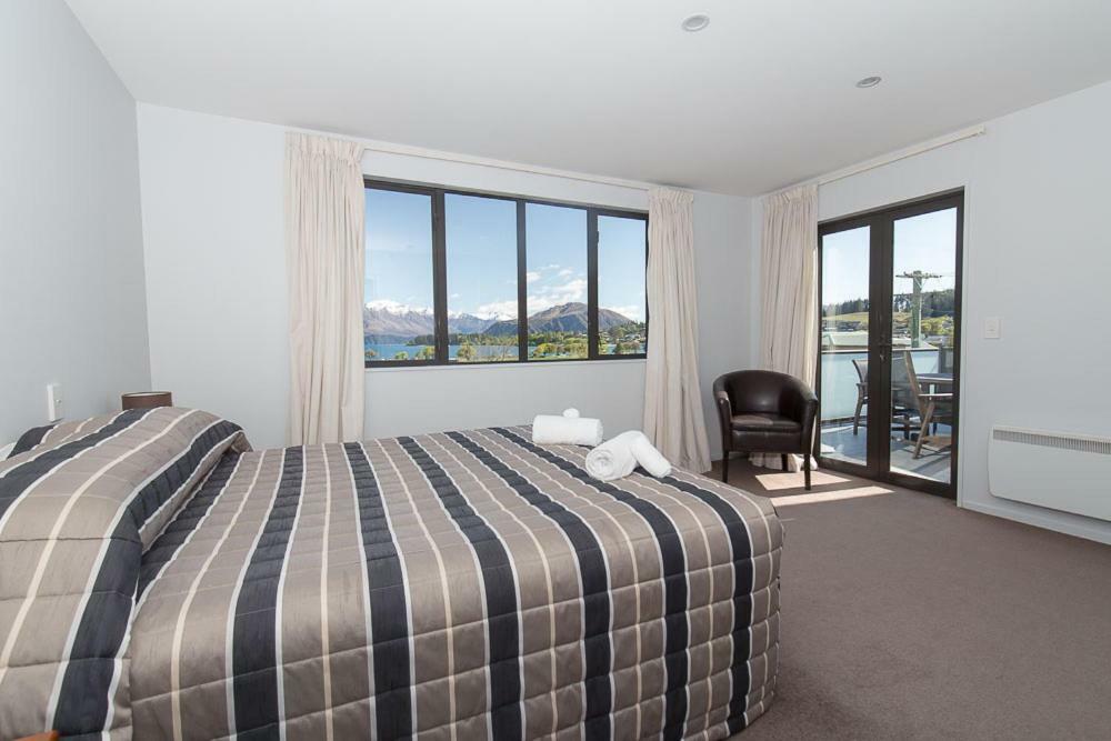 Kylie'S Castle Villa Wanaka Buitenkant foto